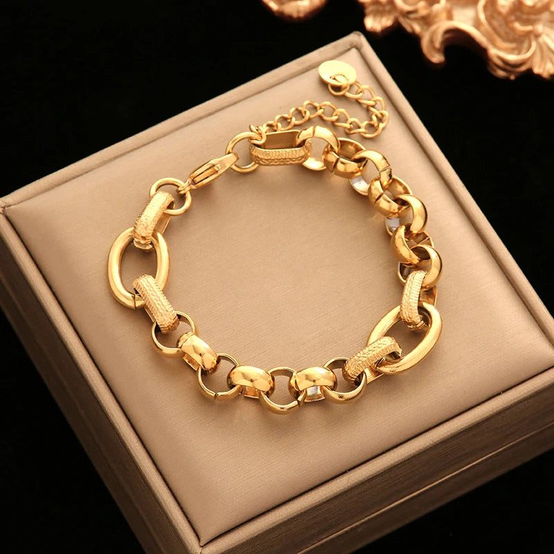 Twisted Bracelet