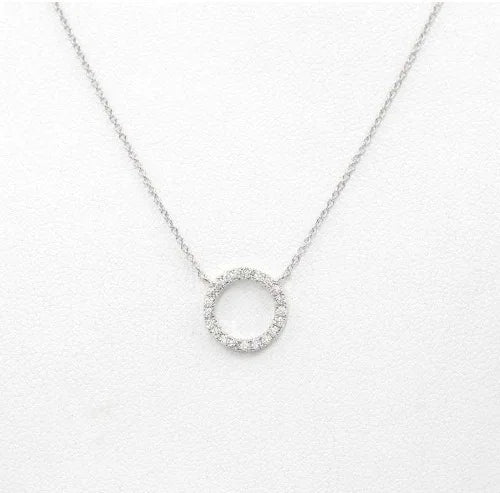 Elegant necklace