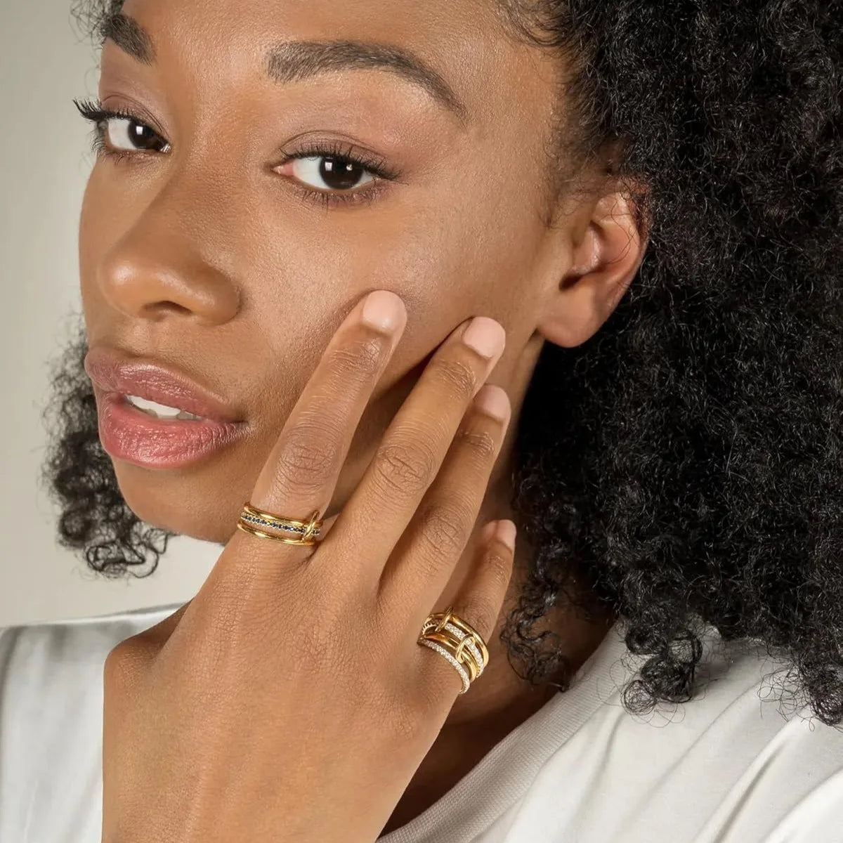 Modern Ring