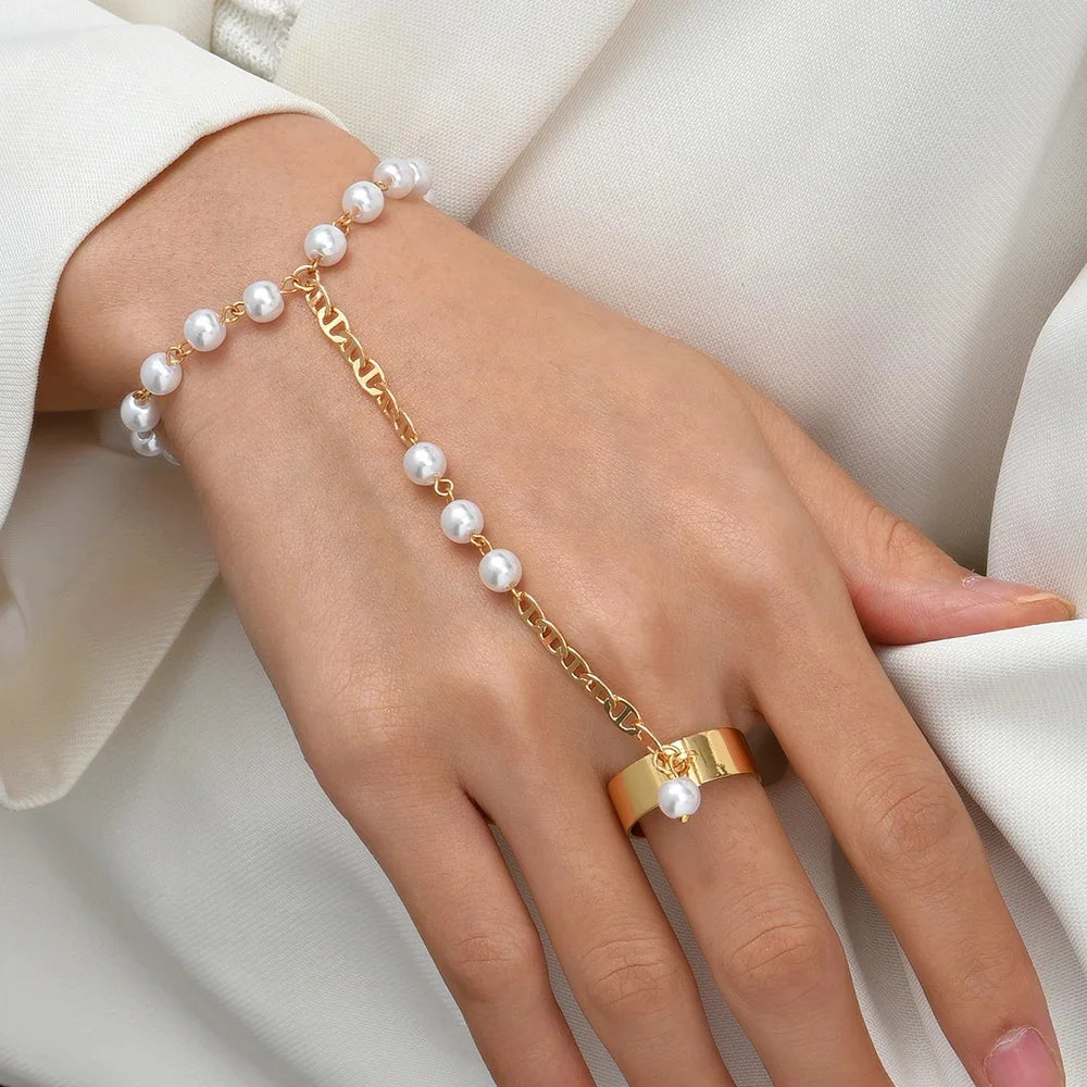 Dainty Hand