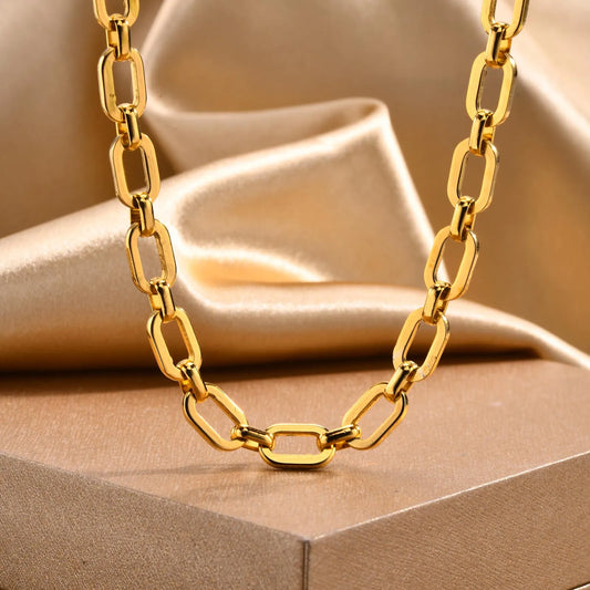 Chic Chain